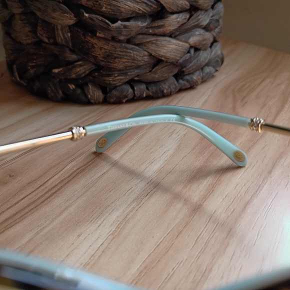 Tiffany & Co Stylish Tortoise Shell Women's Glasses - Picture 9 of 13